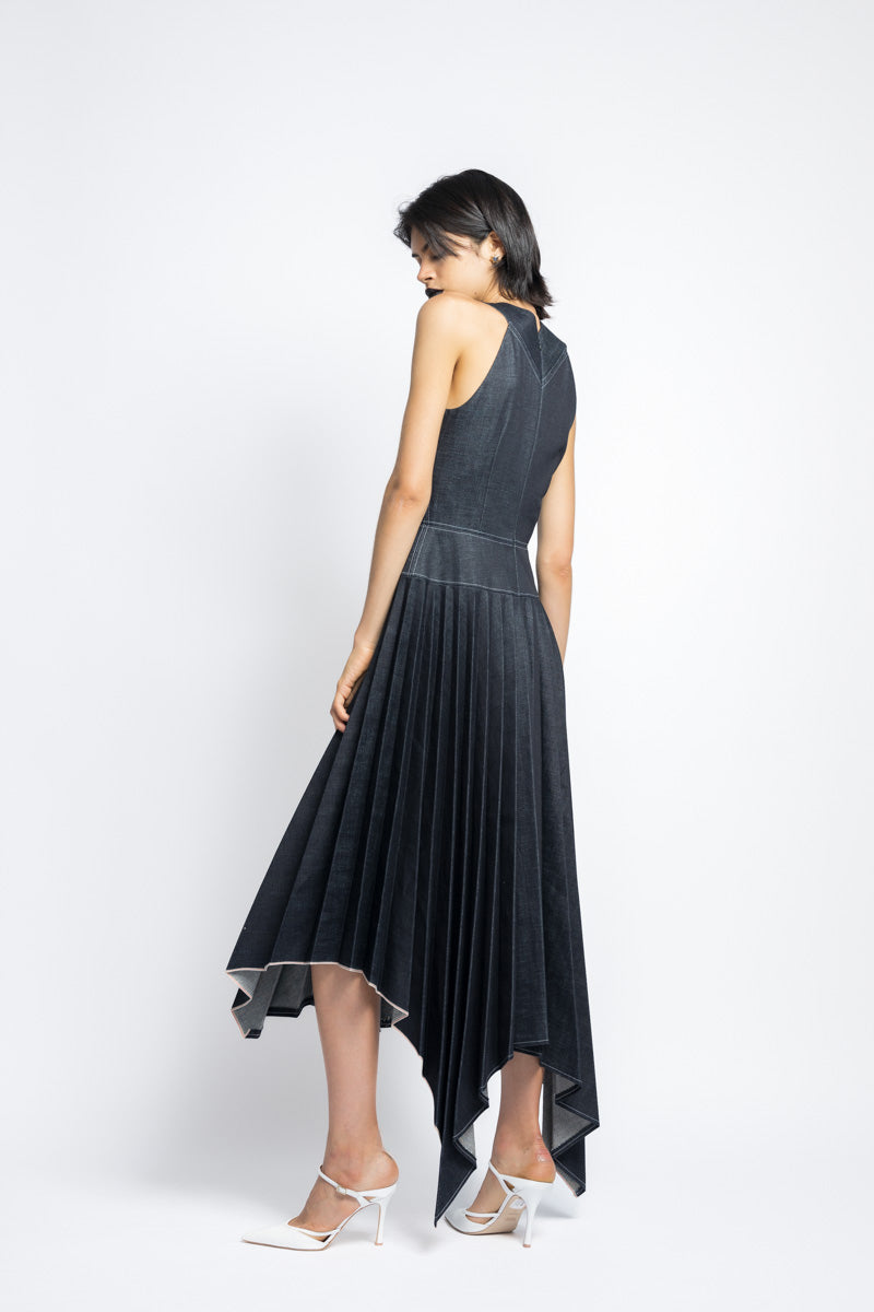 Supima Pleated Denim Dress With Sculpted Bodice 5