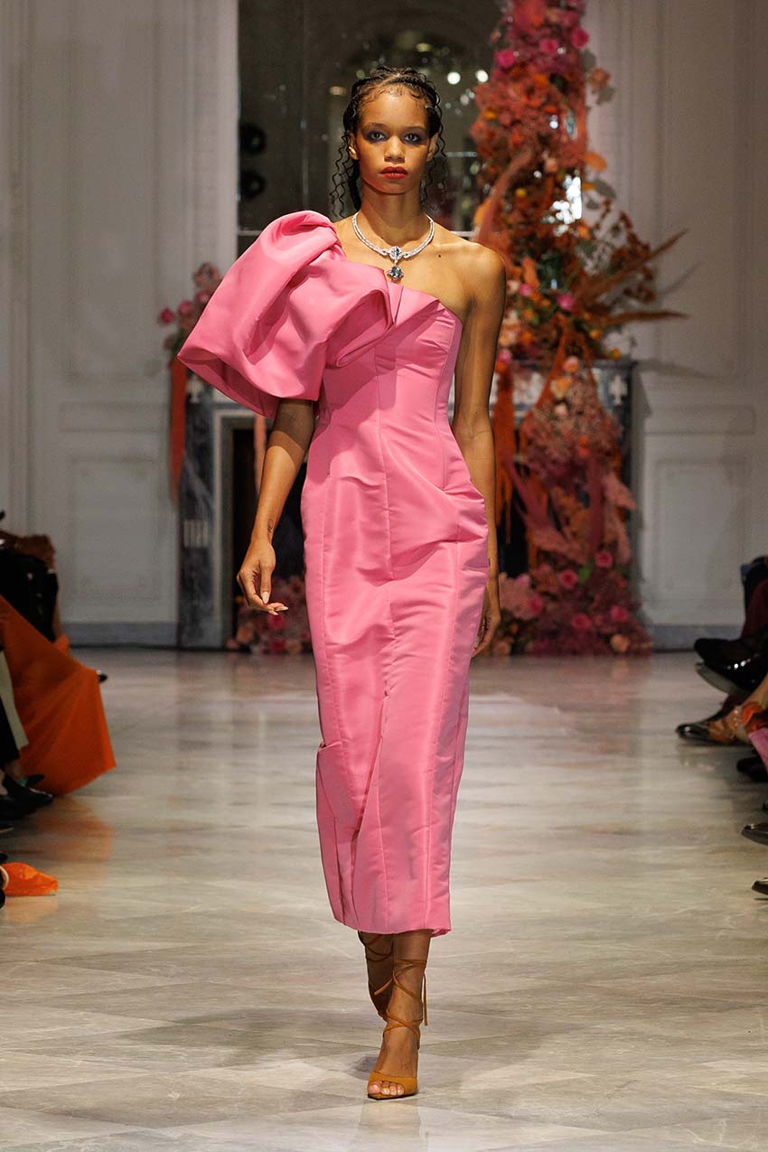 Spring 2025 Look 31 off the shoulder pink gown