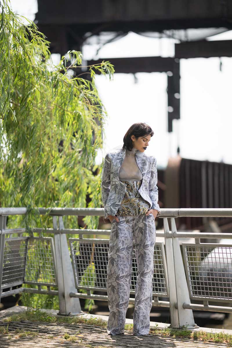 Bay leaf jacquered wide leg pant