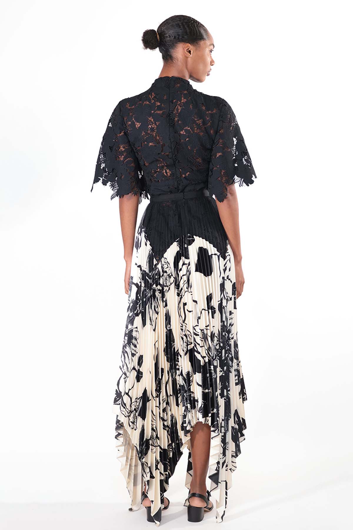 Print and Tulle Pleated Skirt with Handkerchief Hem 2