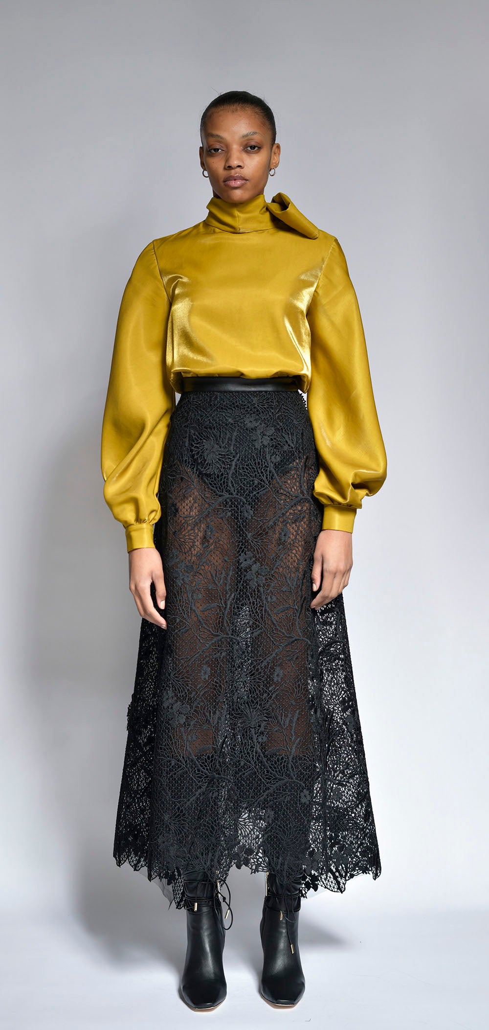 Black lace discount top yellow skirt