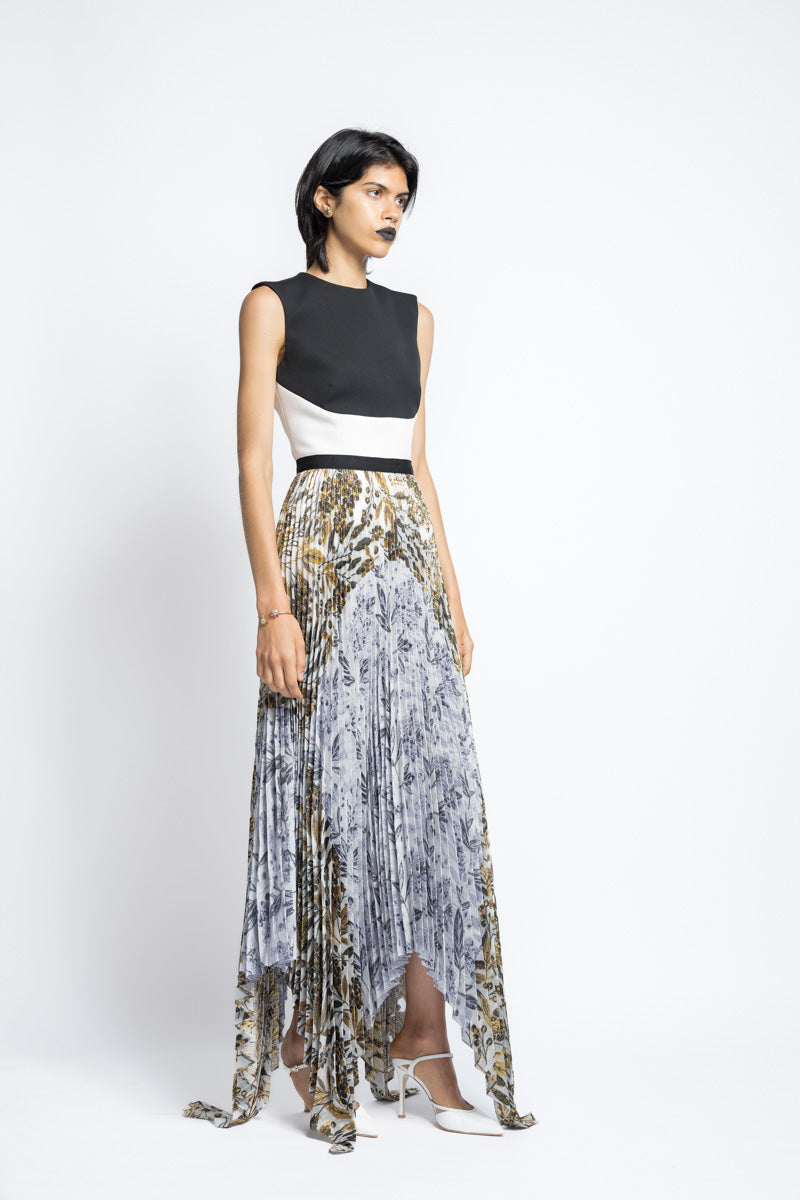 Bay Leaf Jacquard Pleated Skirt With Handkerchief Hem 4