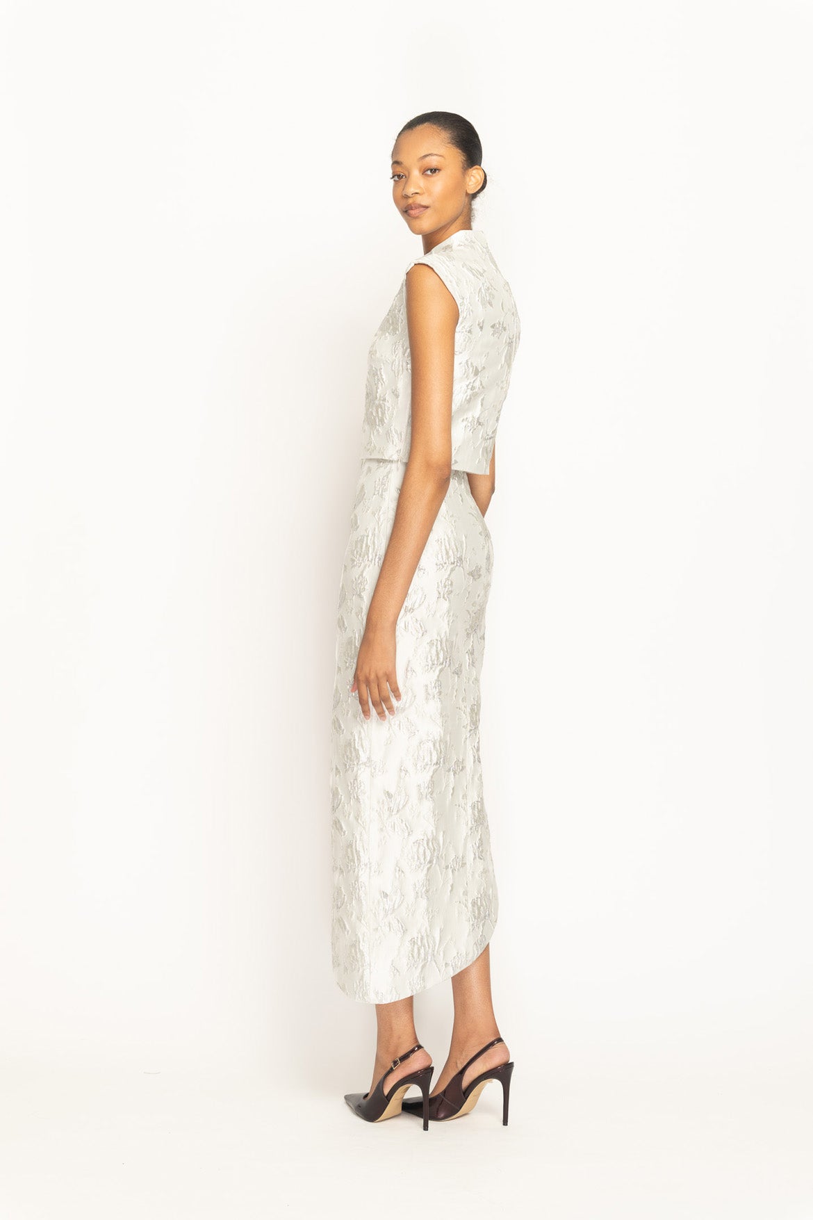 Whisper Bloom Jacquard Curved Hem Pencil Skirt Side Two