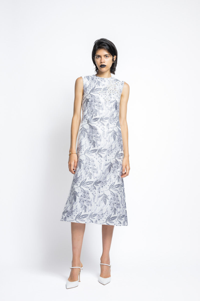 Silver Bay Leaf Jacquard With Hand Embroidery Shift Dress 3