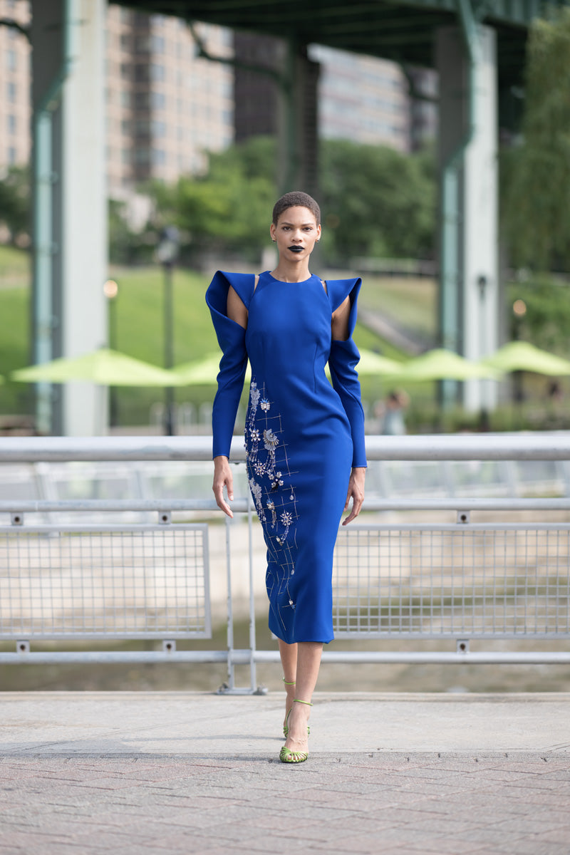 embroidered sheath dress Cady Cocktail With Morning Glory Lattice Embroidery And Draped Sleeves PrettyLittleThing Women's Double Layer Brand:Global Furniture USA The tailored sheath silhouette Size:9 Wide