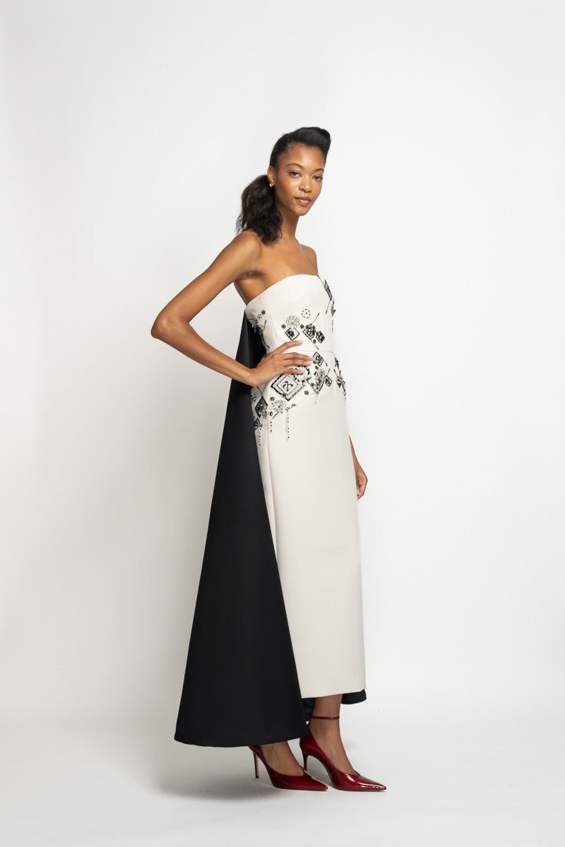 Alabaster Cady Dress with Onyx Train and Alpana Embroidery 3