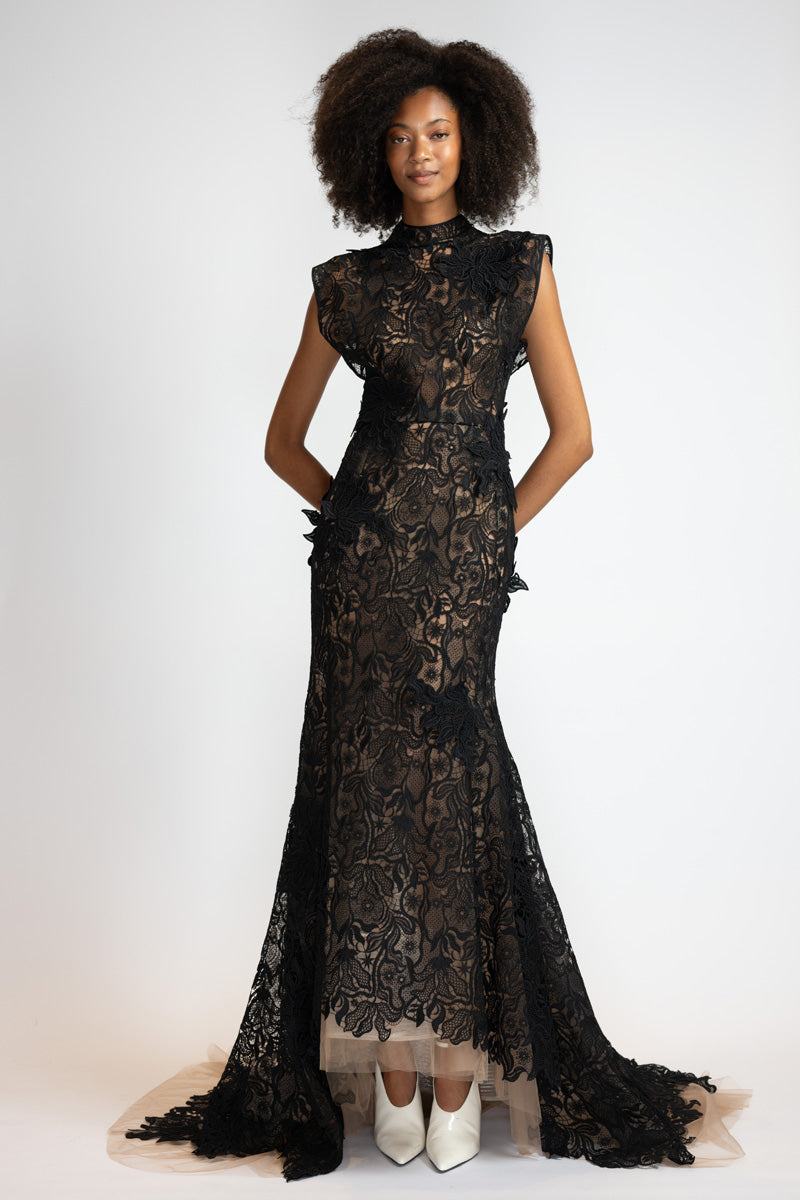 Black Nomad Lace Column Gown With Trumpet Train 5