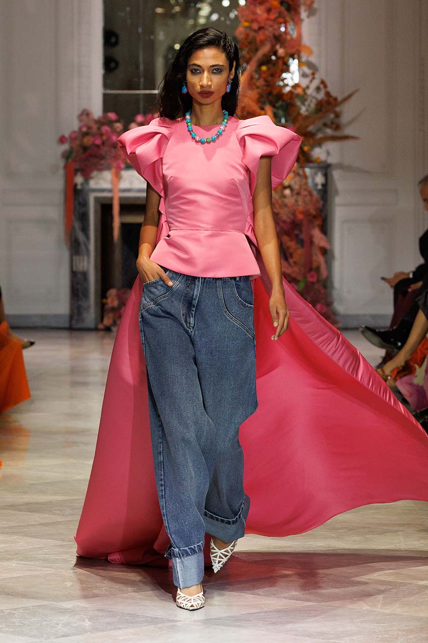 Spring 2025 Look 28 pink cape top