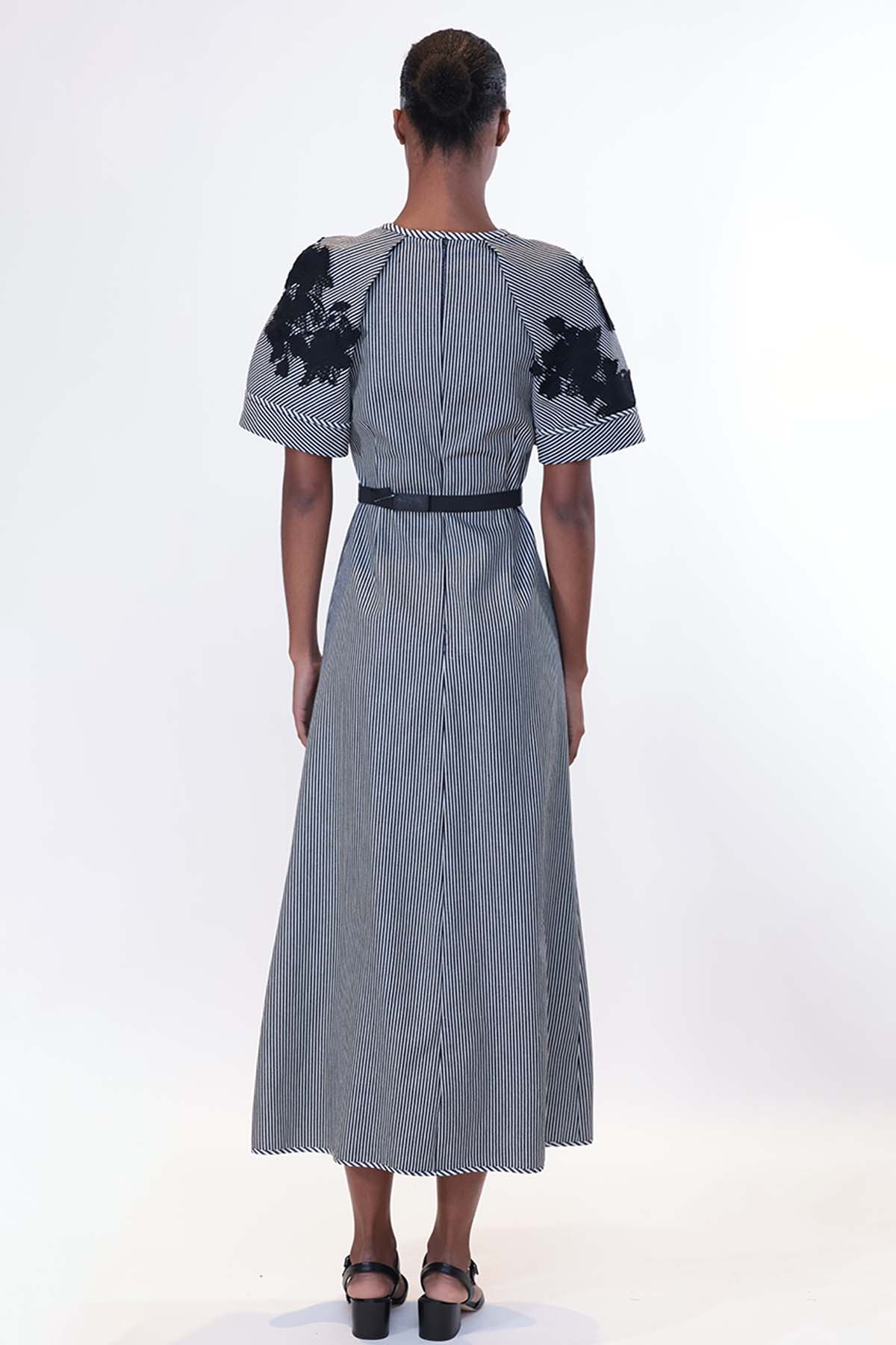 Japanese Denim Dress with Pleated Sleeves and Lace Applique 3